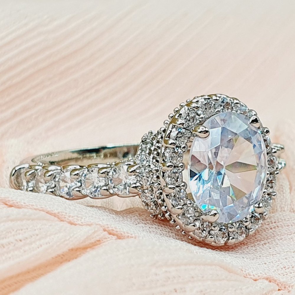 Beautiful Oval Pure Zircon Cubic Carved Macro Silver Rings for Women, INDN8279